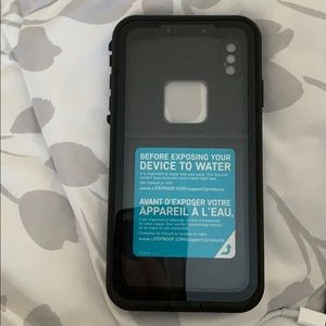 iphone xs max life proof case *brand new*